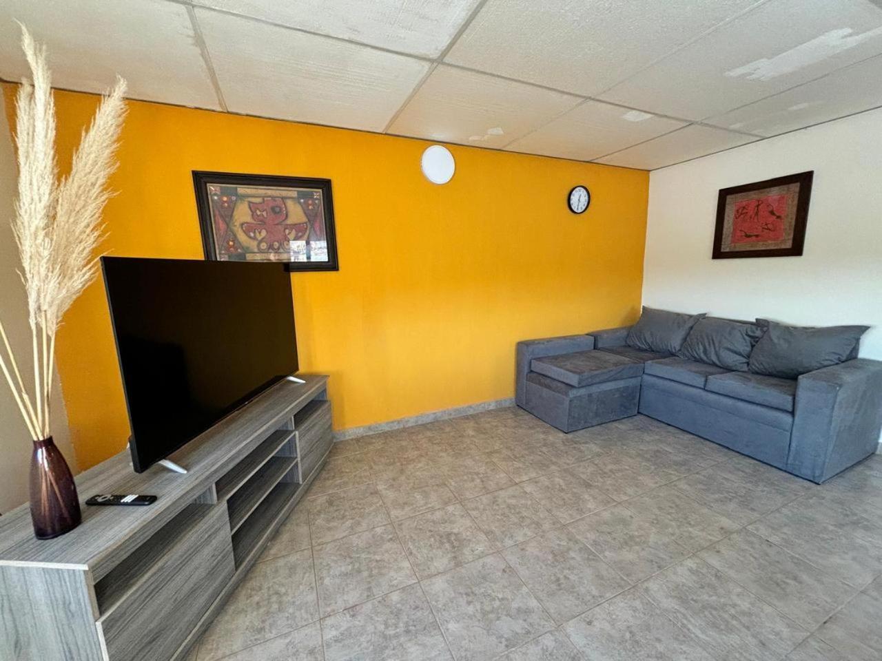 Terminal Suites El Calafate Ngoại thất bức ảnh
